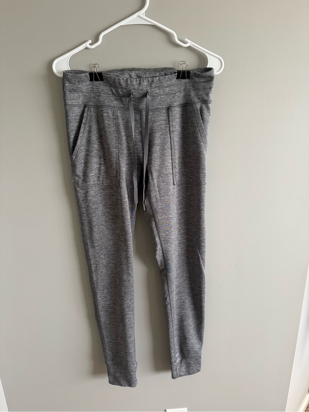 Aerie Women’s Gray Active Jogger Pants - Comfortable Everyday Bottoms